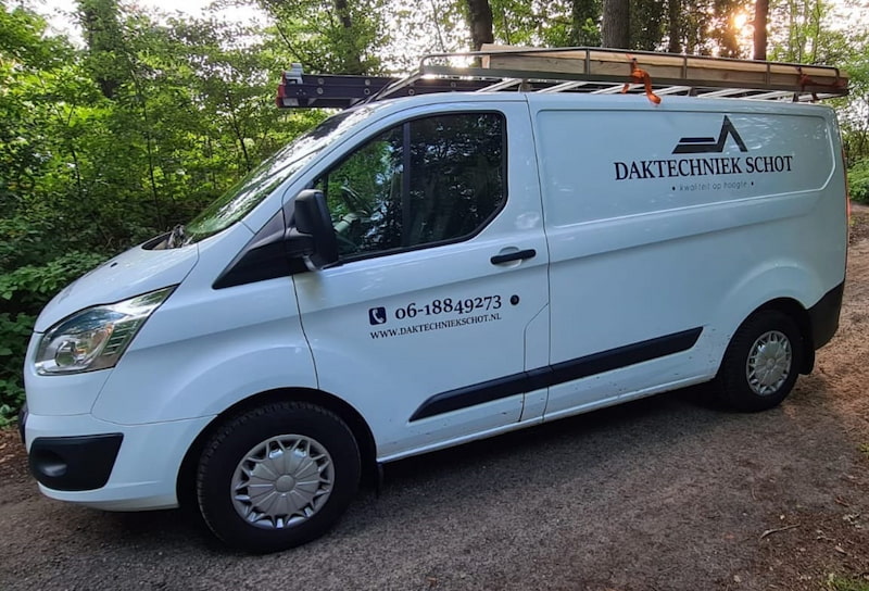 Daktechniek Schot werkbus